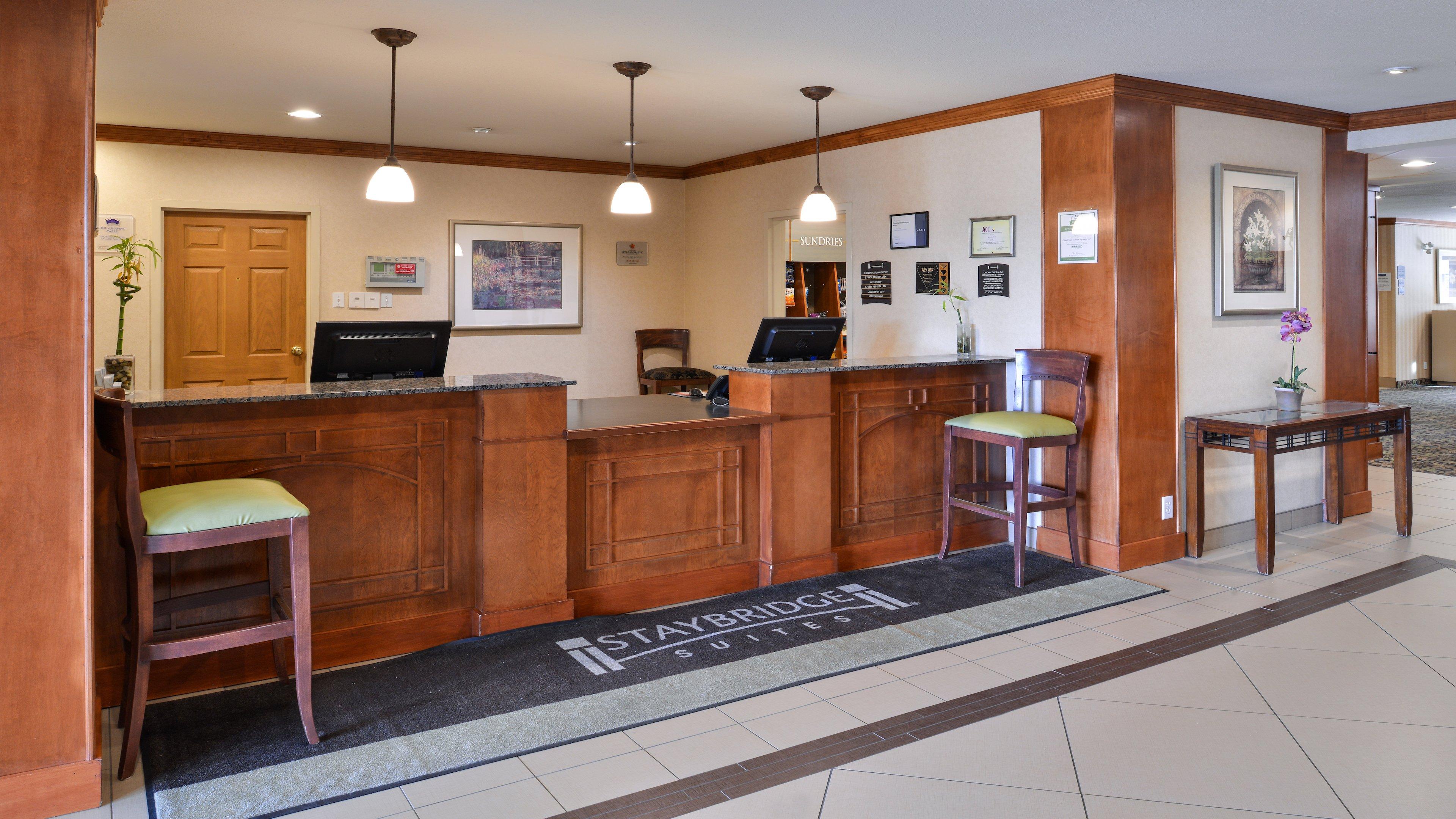 Staybridge - Airport By Ihg Hotel Calgary